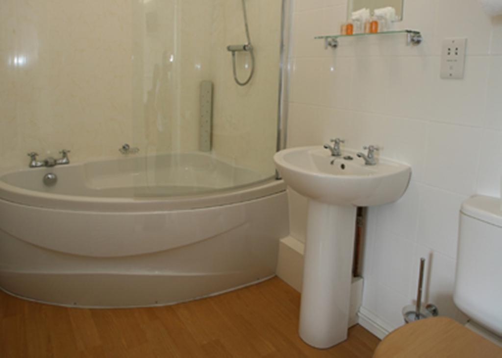 Cliff Head Hotel Carlyon Bay Quarto foto