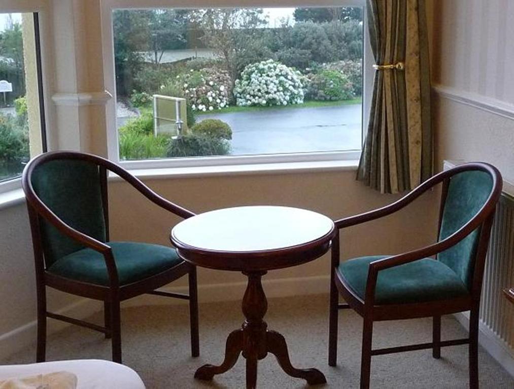 Cliff Head Hotel Carlyon Bay Quarto foto